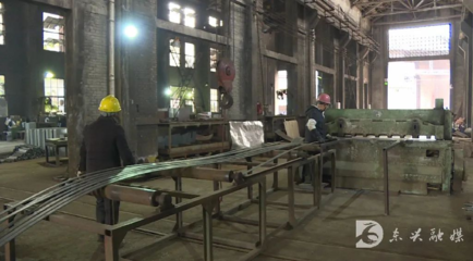 抓訂單、忙生產(chǎn)，東興區(qū)奮力實(shí)現(xiàn)工業(yè)經(jīng)濟(jì)“開門紅”